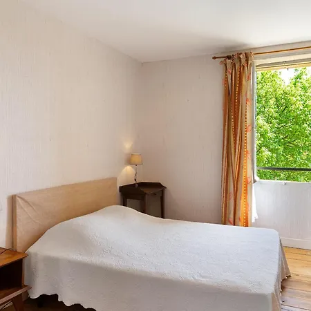 Feriehus De Laumede Saint-Chamassy
